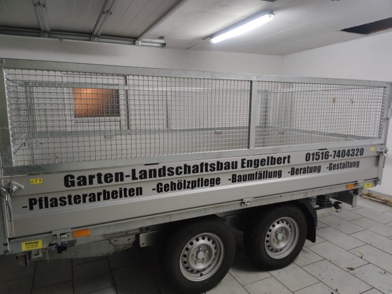 Anhänger Werbebeschriftung